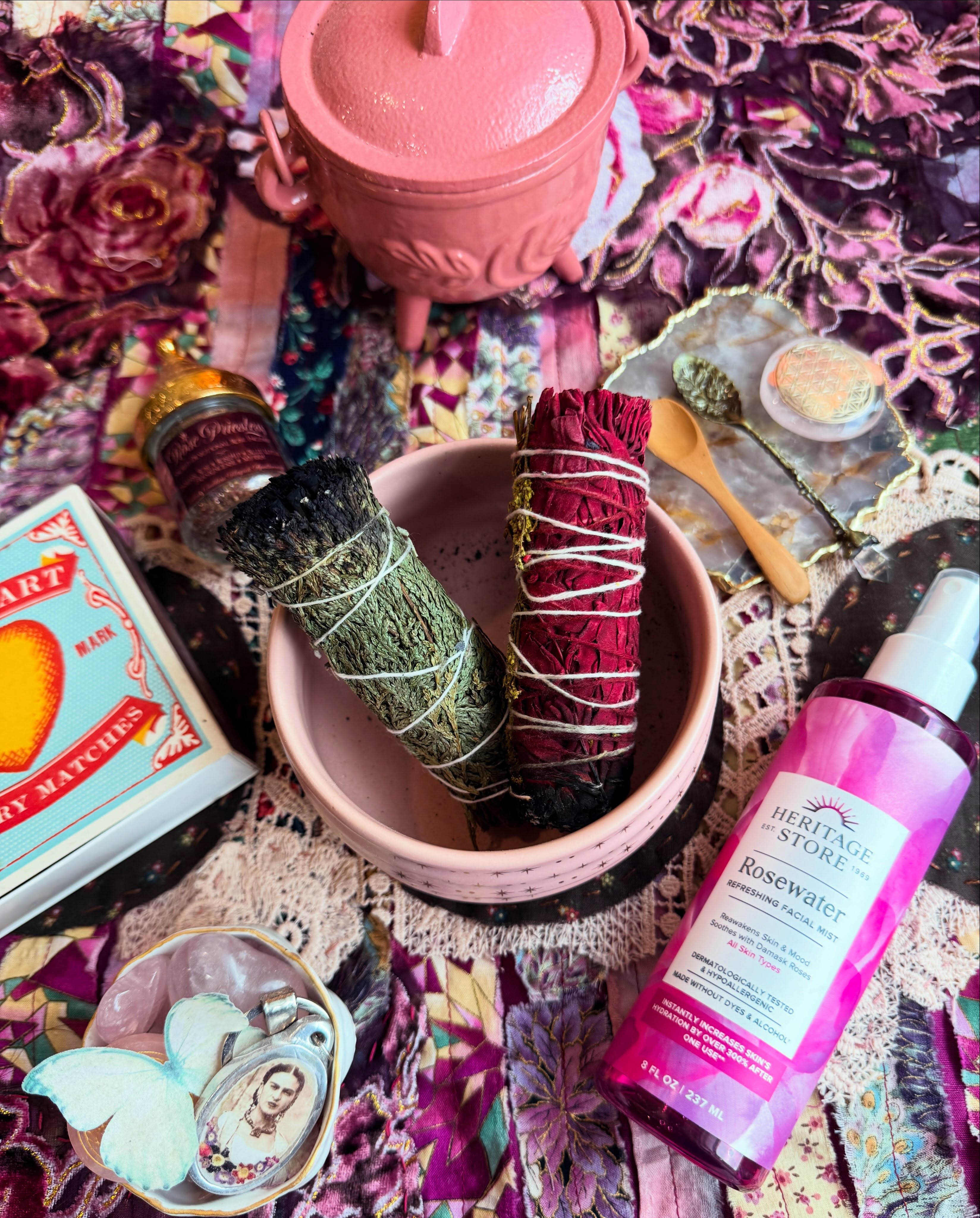 A small collection of burnables and other items for cleansing that aren’t white sage. Cedar, Dragon’s Blood, and Rose Priestess Incense from @moongoddessmagickapothecary pink cauldron from @thelittlepotionco